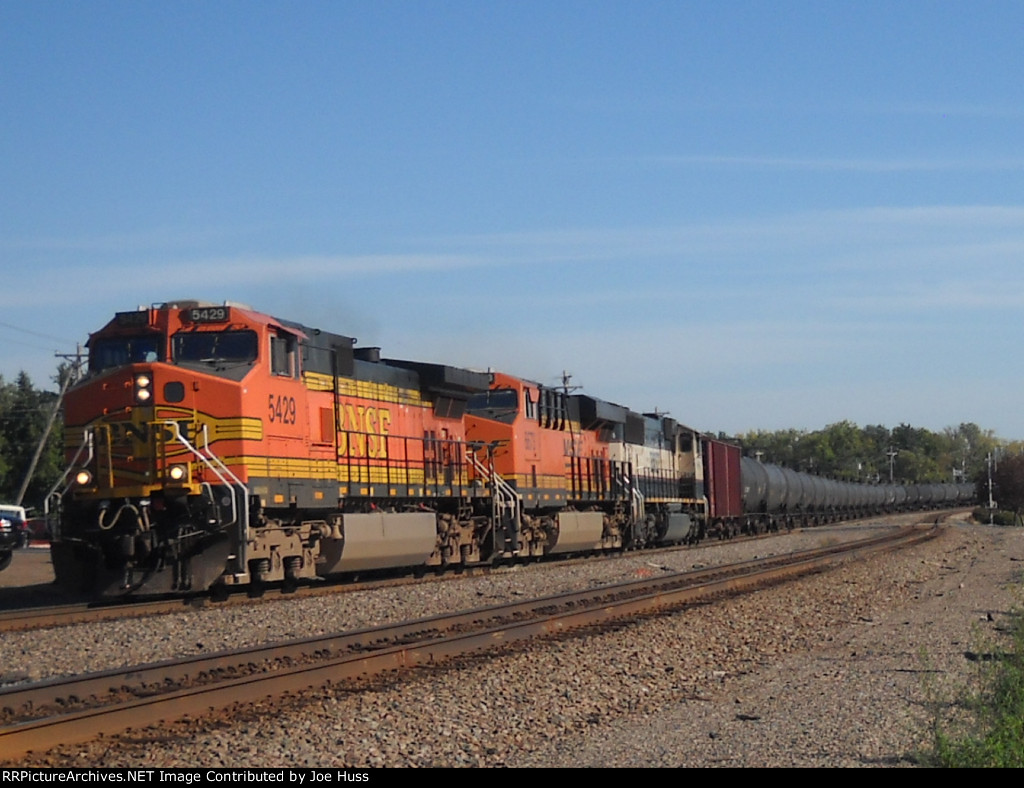 BNSF 5429 West